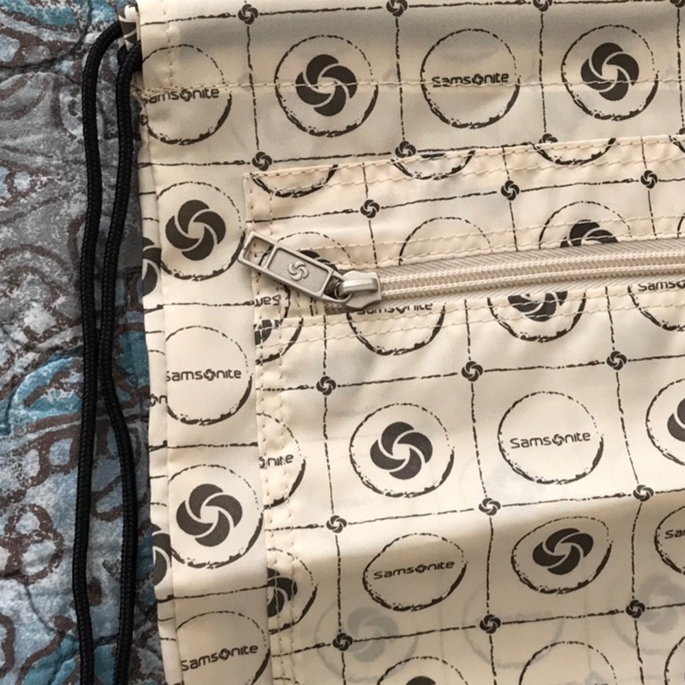 SAMSONITE Drawstring Bag - Picture 5 of 7